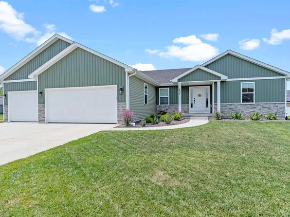 425 Waterwheel Dr, Rochester, IL 62563