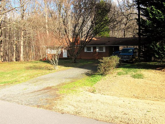 2nd image of 1445 Twilight Ct