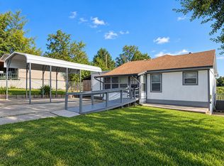 210 Magnolia Cv, Onalaska, TX 77360
