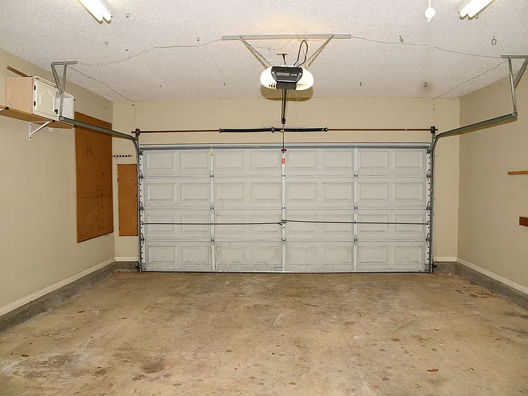 116 Baywind Dr — Photo 33