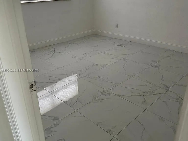 7101 SW 89th Ct #104 — Photo 2