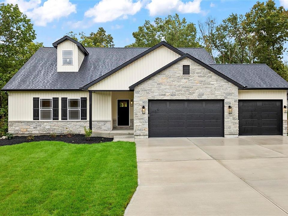 1st image of 412 Shady Trail Dr