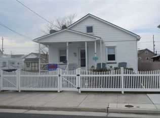 422 W Pine Ave, Wildwood, NJ 08260