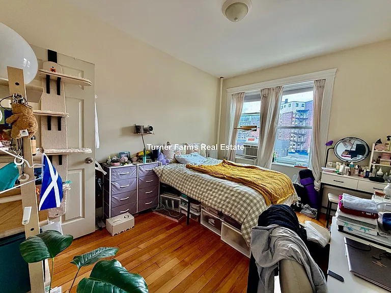 215 Harvard Ave — Photo 9
