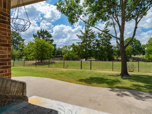 201 Midnight Dr, Royse City, TX 75189