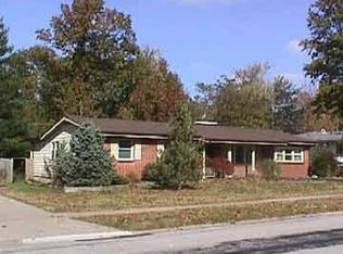 405 S Skyline Dr, Carbondale, IL 62901