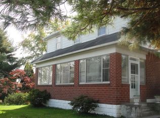 1098 Horseshoe Park, Downingtown, PA 19335