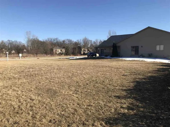 241 N Poplar St, Campbellsport, WI 53010