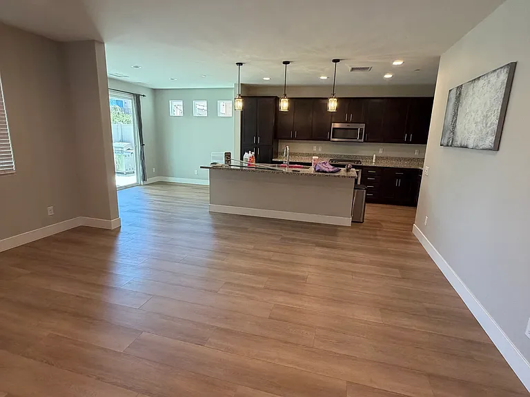30601 Ticonderoga Ct — Photo 3