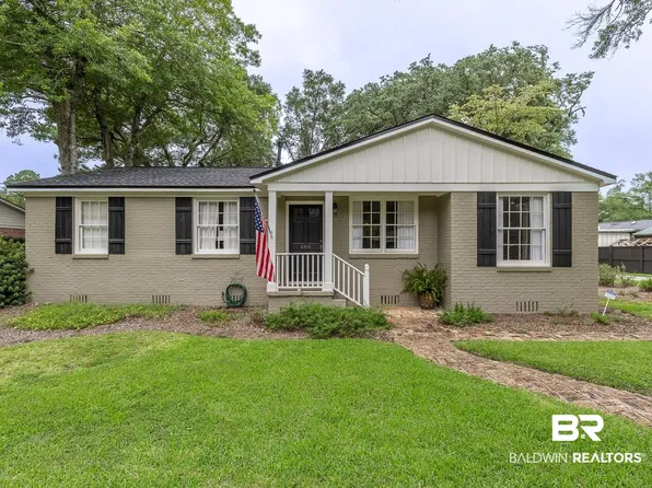 4318 Babs St, Whatley, AL 36608