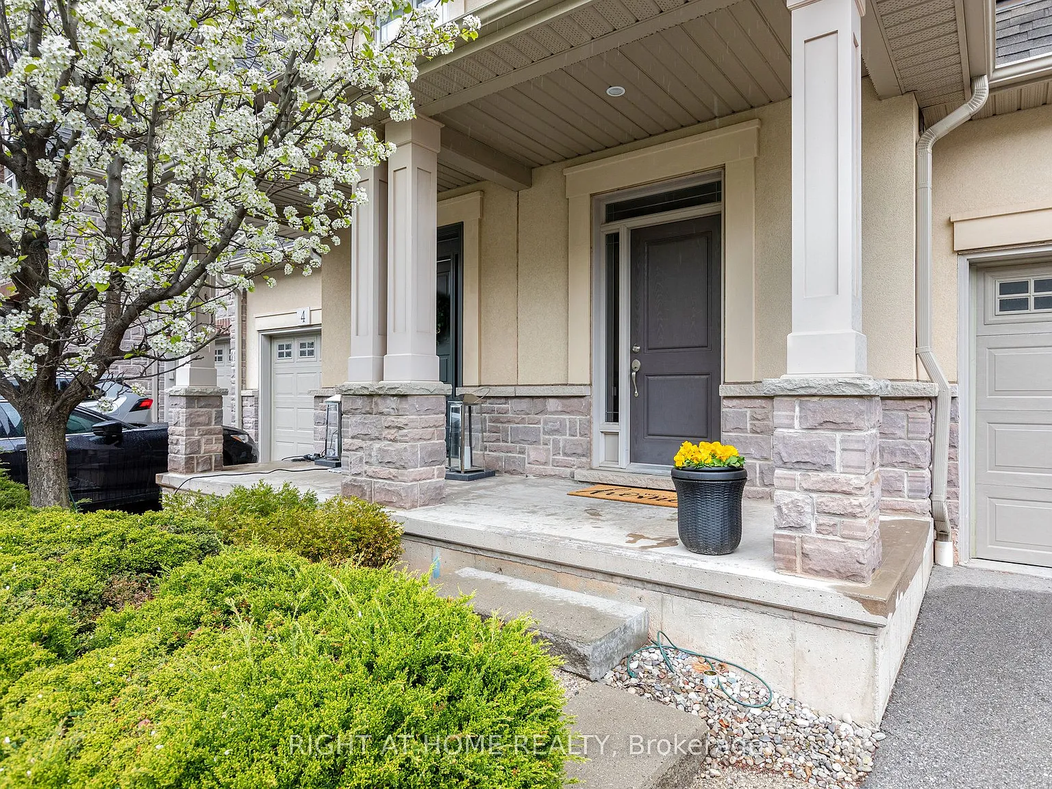 4 bed, $3,500 — Photo 2