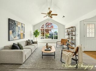 2855 Shanteal Pl, Medford, OR 97504