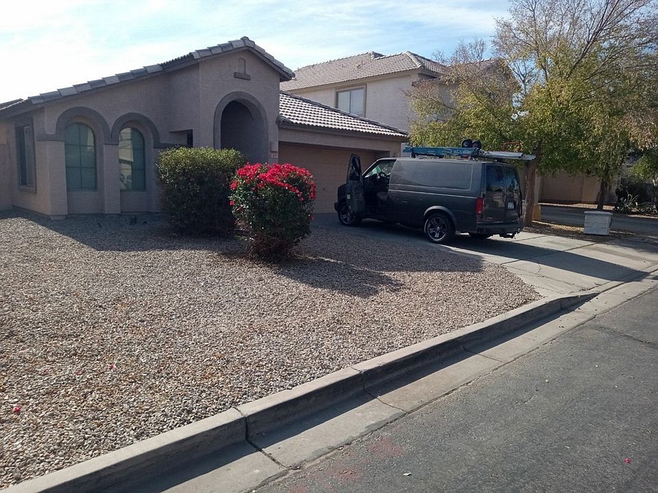 1st image of 127 W Yellow Bee Dr