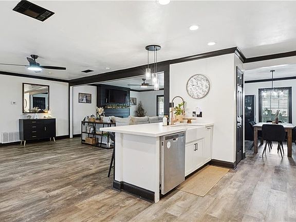 4th image of 1803 Cedarwood Ave