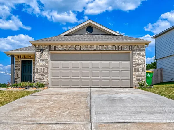 5805 Begonia Court, Montgomery, TX 77316