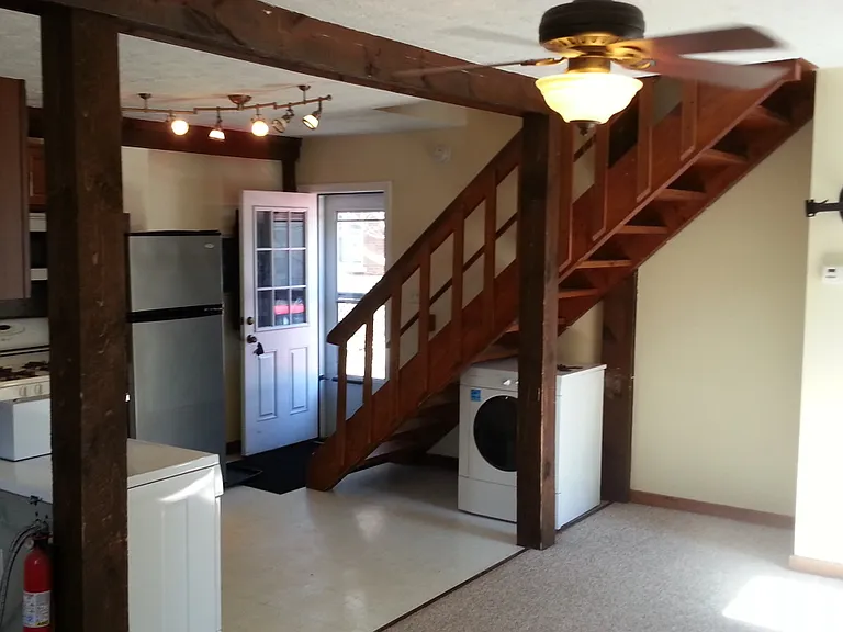 33 Myrtle St #3 — Photo 43