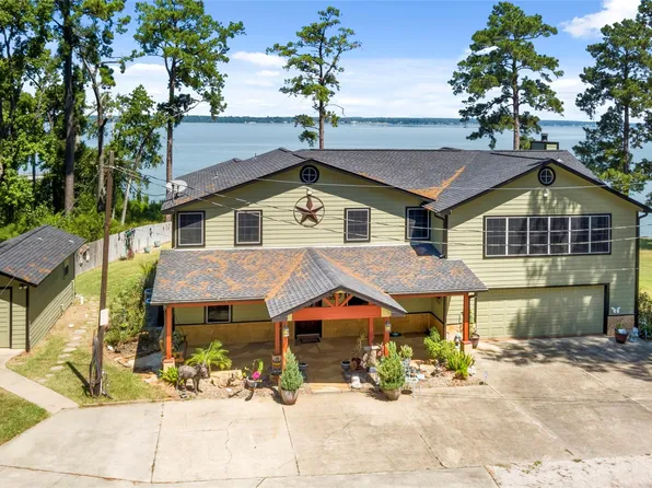 200 Trott Ln, Pointblank, TX 77364