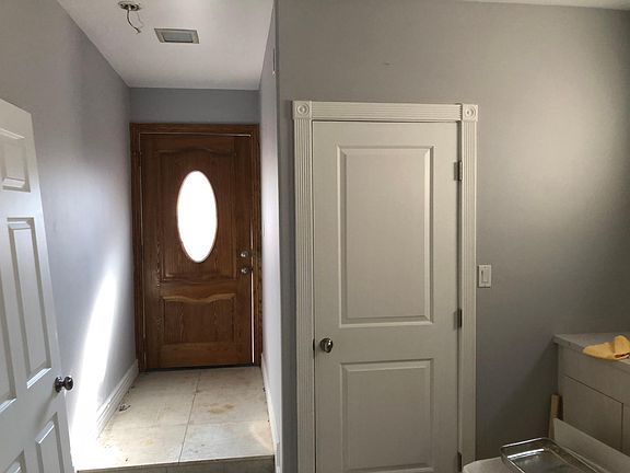 Entrance from the inside of the unit