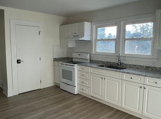 35 West St, Cromwell, CT 06416