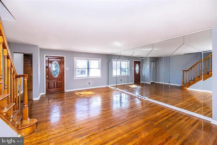 209 Hansell Rd — Photo 3