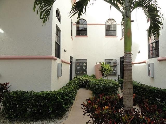1st image of 5253 Brisata Cir APT H