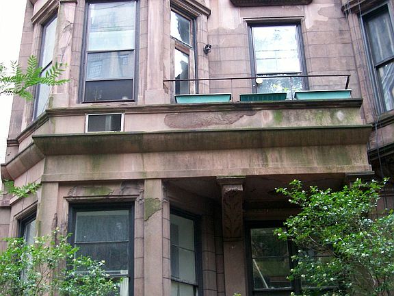 2nd image of 10 W 87th St APT A