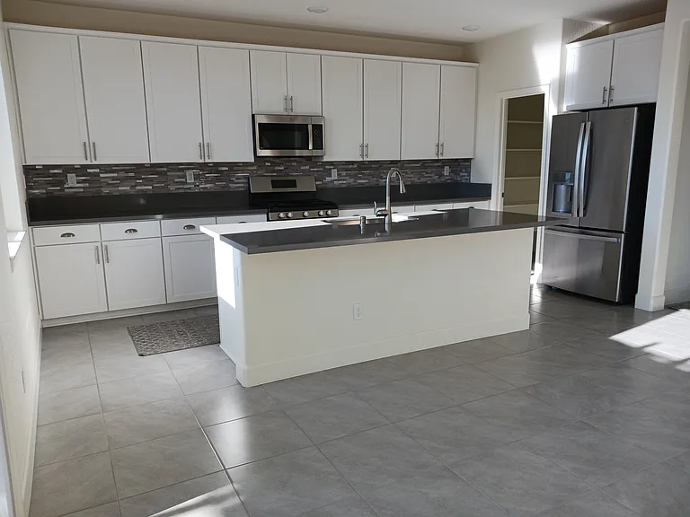 103 Pilot Peak Dr — Photo 3