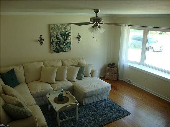 Living room, bay window.
