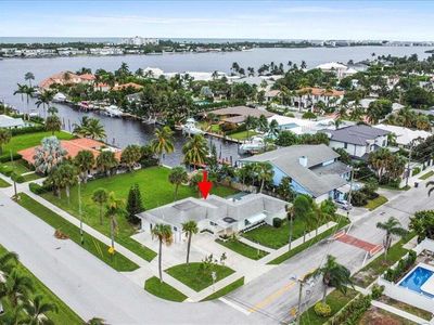 2412 N Lakeside Dr, Lake Worth, FL, 33460