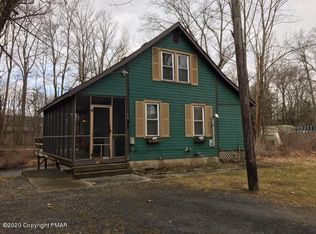 135 Strawberry Hill Rd, Sciota, PA 18354