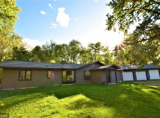 56702 County Road 137, Warroad, MN 56763