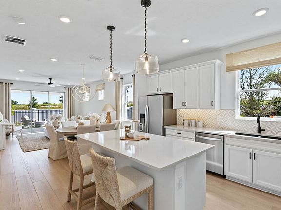Eat In Kitchen