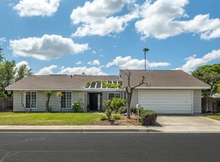 212 W Tenaya Ave, Clovis, CA 93612
