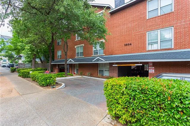 2804 Rio Grande St #204 — Photo 1