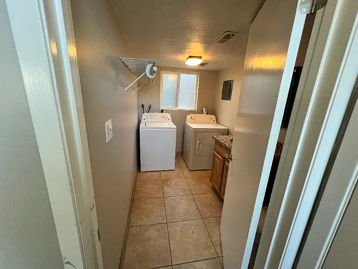 5875 S Highland Dr — Photo 13