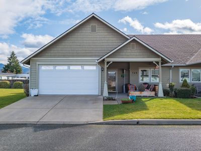 725 SW Kinsington Ct, Grants Pass, OR, 97526