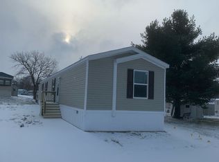 9407 Nassau Ct, Demotte, IN 46310