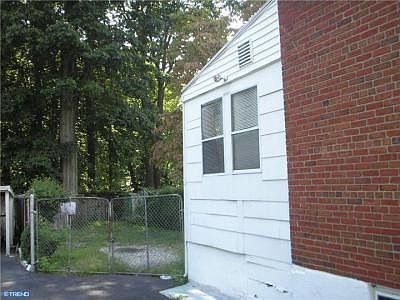 2nd image of 363 Oakland St