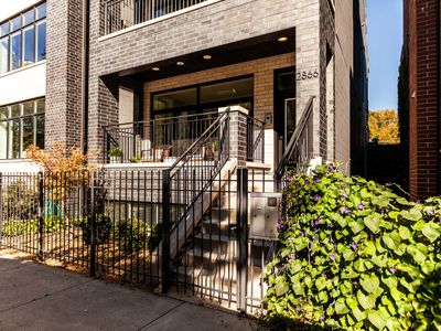 2866 W Lyndale St UNIT 1, Chicago, IL, 60647