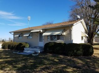 12620 Gordon Dr, Auburn, IL 62615