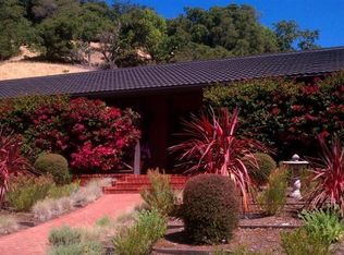 10 Corte Capistrano, San Rafael, CA 94903