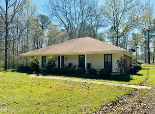 1664 Holly Bush Rd, Pelahatchie, MS 39145