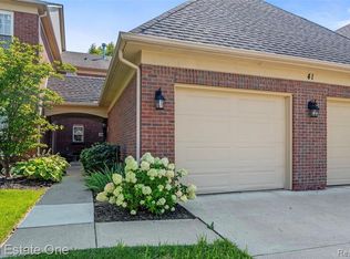 4101 Cornerstone Dr #41, Canton, MI 48188
