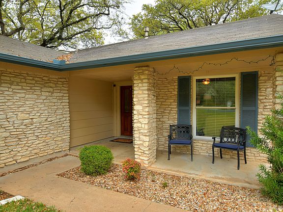 3rd image of 11315 Alhambra Dr