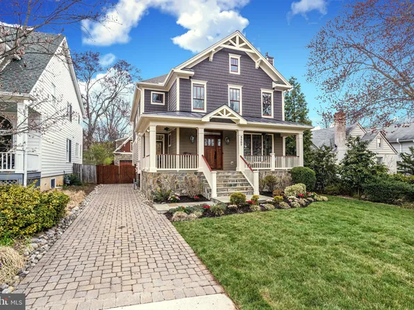 4507 16th St N, Arlington, VA 22207
