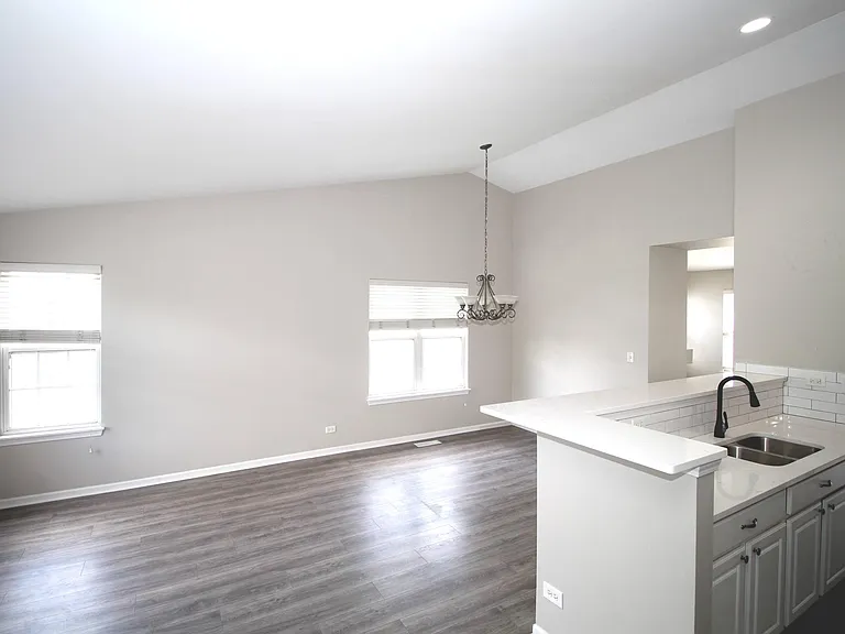 2518 Golf Ridge Cir #2518 — Photo 7