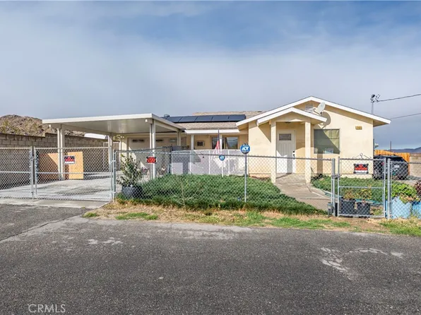 9404 Mesa Rd, Lucerne Valley, CA 92356