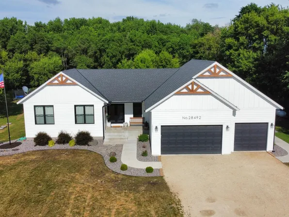 28492 Hogan Ave, Randolph, MN 55065