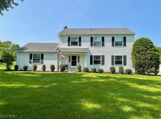 180 Atterbury Blvd, Hudson, OH 44236