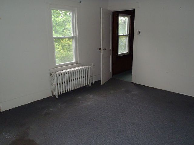 2nd image of 166 North St
